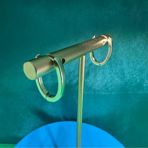 925 Sterling Silver Chunky Huggie Hoop Earrings 14K Gold Plated | Hypoallergenic - Picture 6 of 9